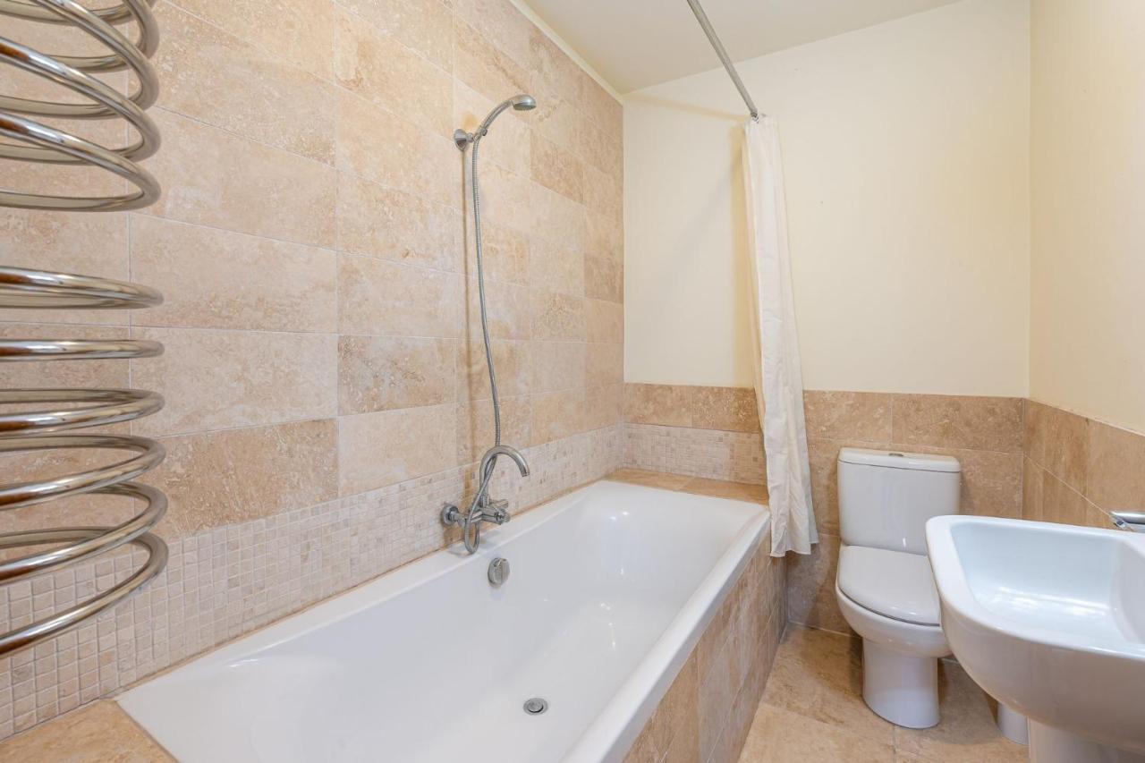 Tinkers Folly Villa Harrogate Luaran gambar