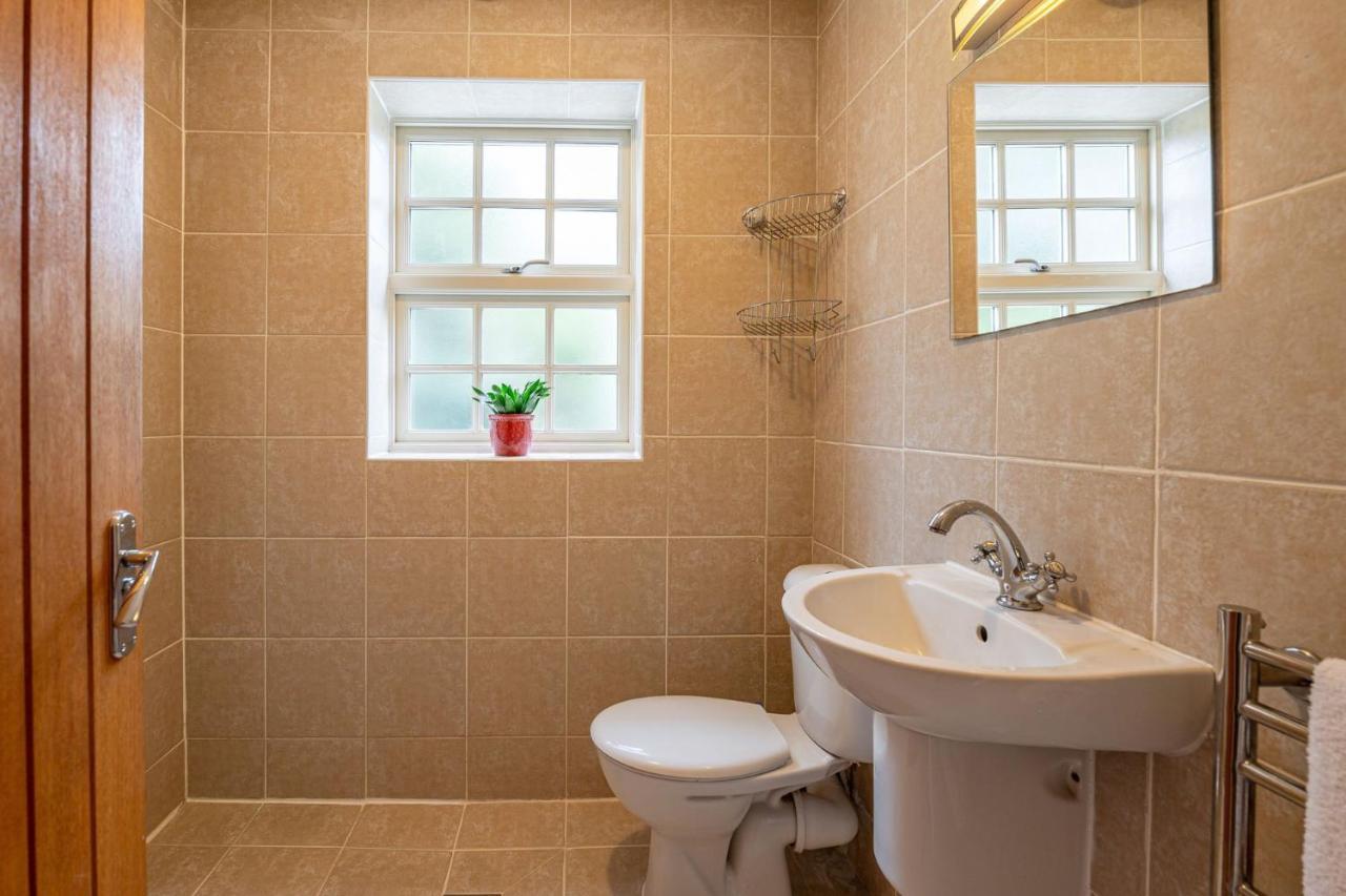 Tinkers Folly Villa Harrogate Luaran gambar