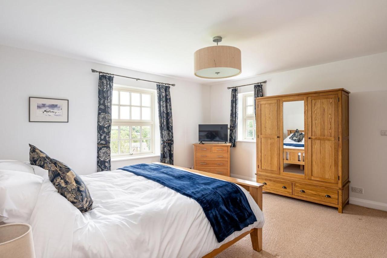 Tinkers Folly Villa Harrogate Luaran gambar